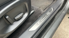 Jaguar E-Pace 2.0d Chequered Flag Edition 5dr Auto Diesel Estate